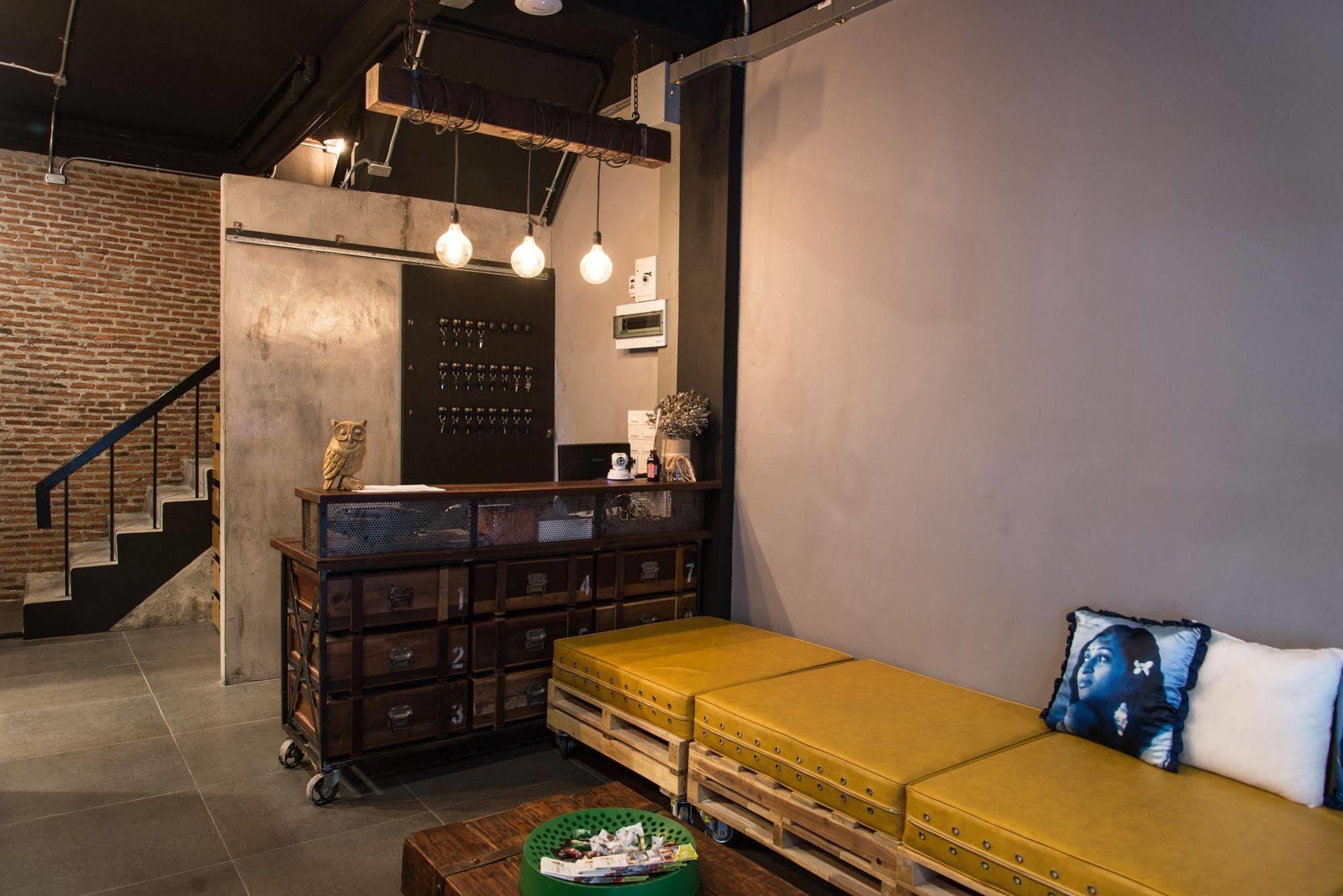 Nap@Pan Hostel Silom Bangkok Dış mekan fotoğraf